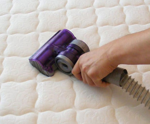 Mattress Cleaning Mount French